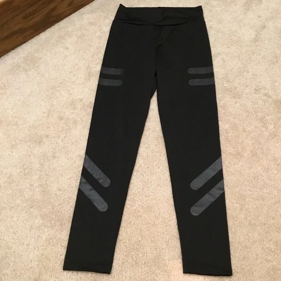 Black Athletic Leggings - Picture 4 of 4